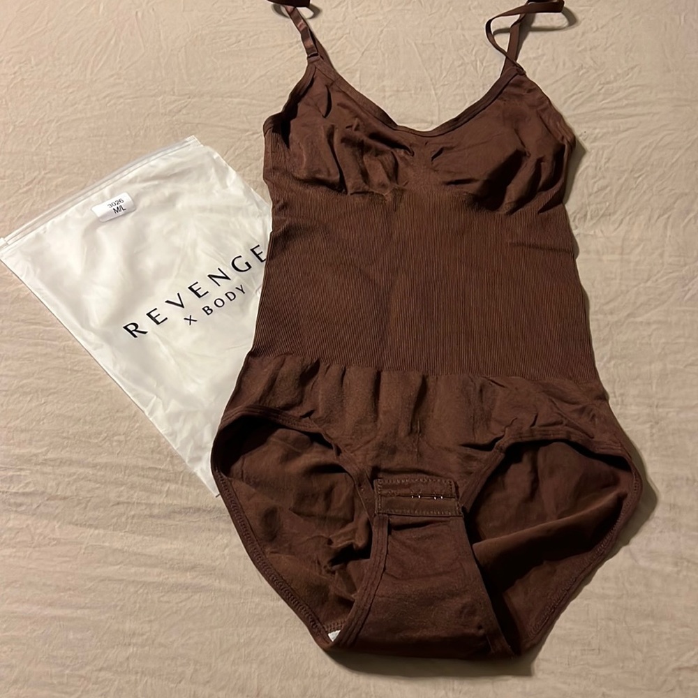 Revenge Body shapewear
